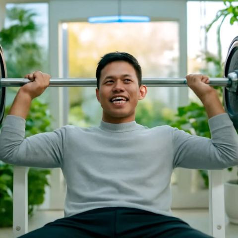 Ảnh bìa vuông bài hát Đẩy ngực về đích — nhạc EDM sôi động
